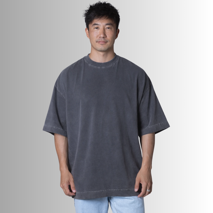 Remera oversized de algodón Pima para hombre — gris carbón, vista trasera
